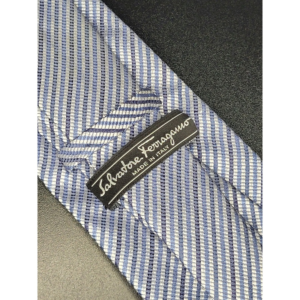 Salvatore Ferragamo Silk Tie Blue White Stripe Made Italy 3.75